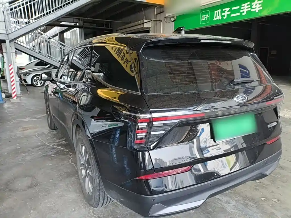 Ford Edge — миниатюра 5