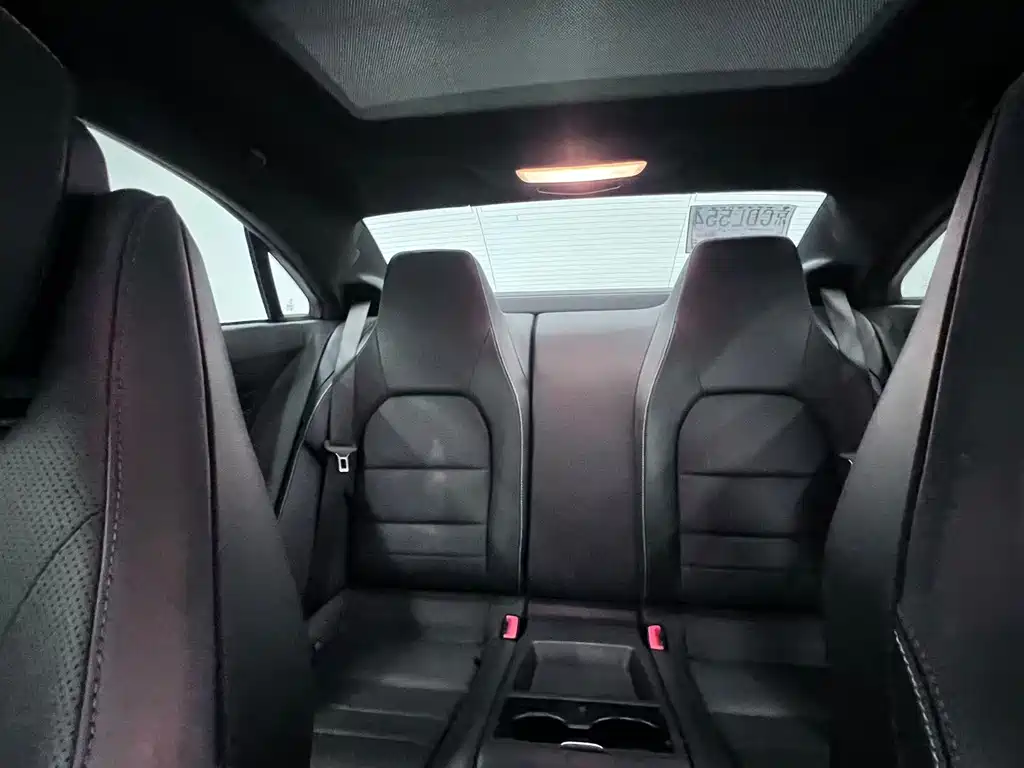 MERCEDES-BENZ E CLASS