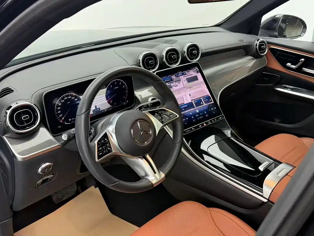 Mercedes-Benz GLC — миниатюра 14
