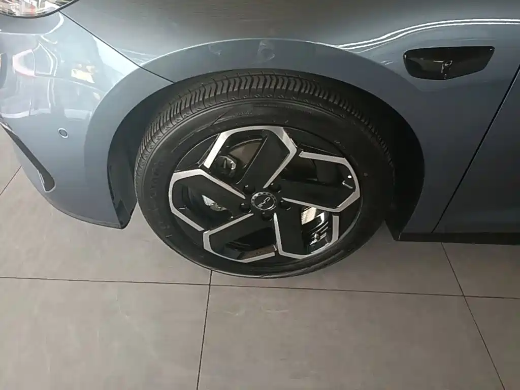 BYD Seals 06 DM-i версия для путешествий — миниатюра 23