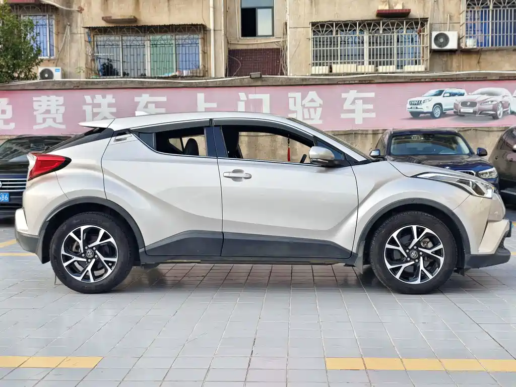 Toyota C-HR — миниатюра 4