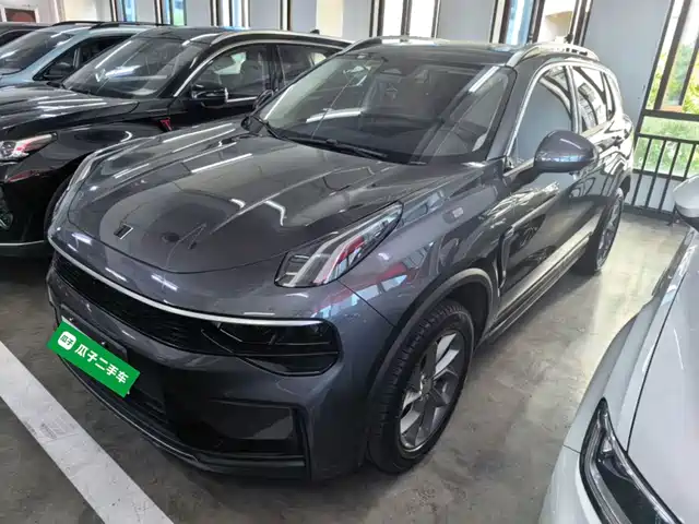 2024 Lynk & Co 01