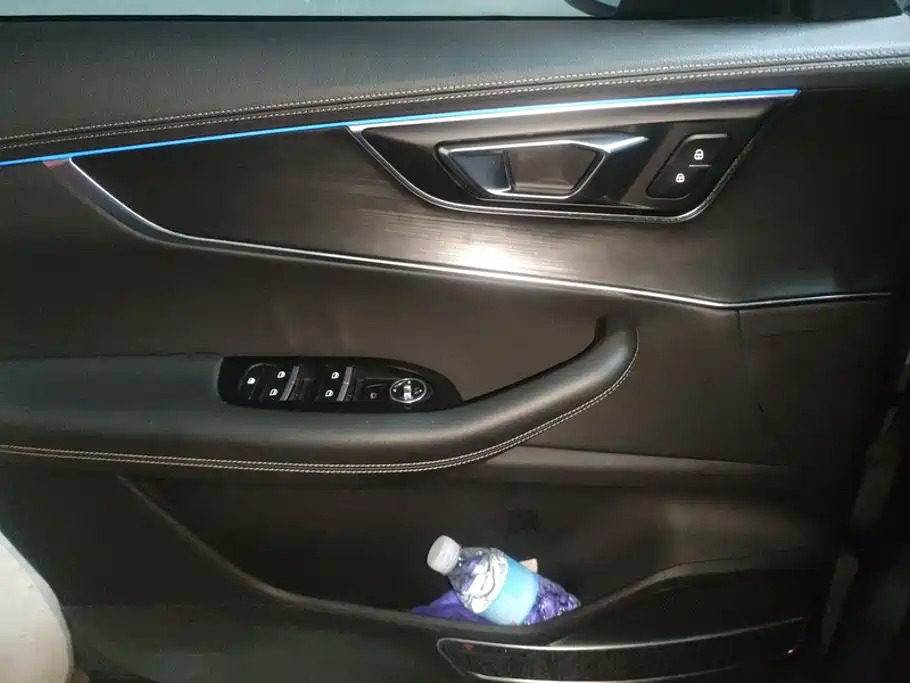 Chery Tiggo 8 — миниатюра 7