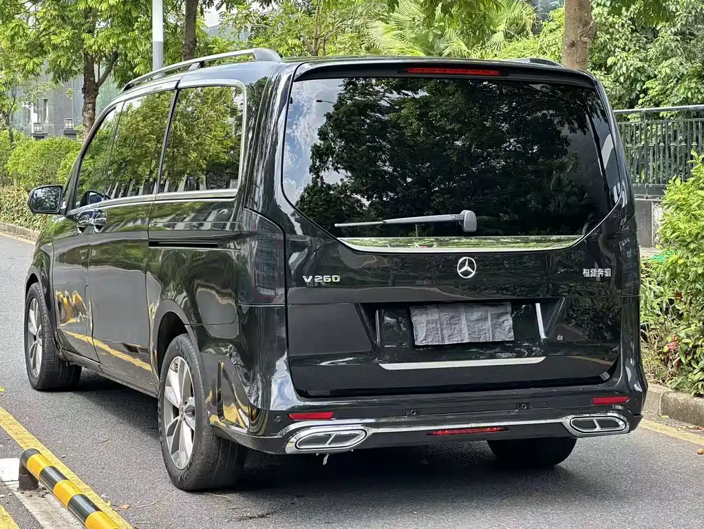 Mercedes-Benz V-Class — миниатюра 9