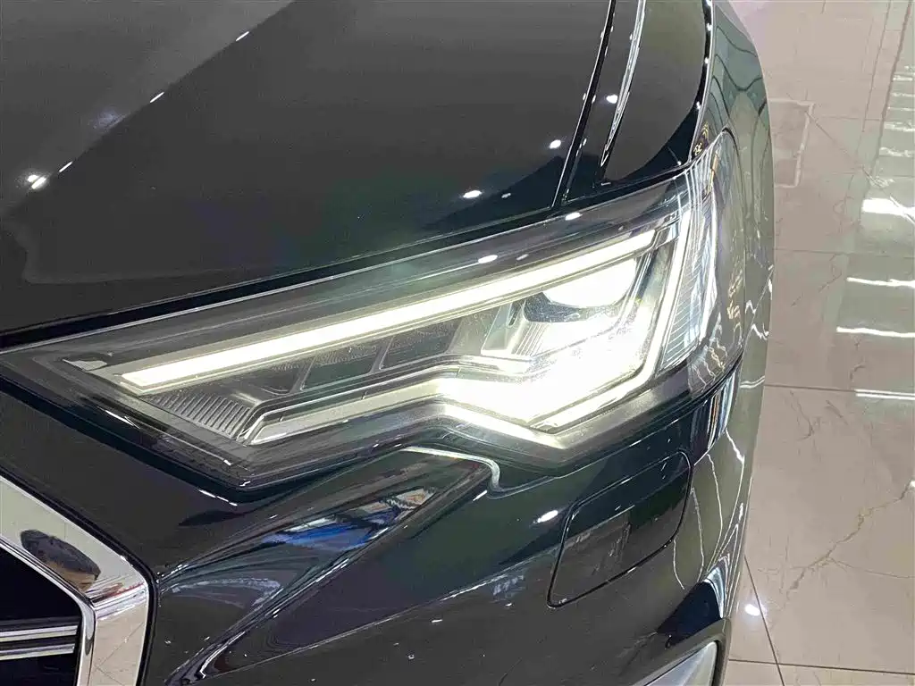 Audi A6L — миниатюра 4