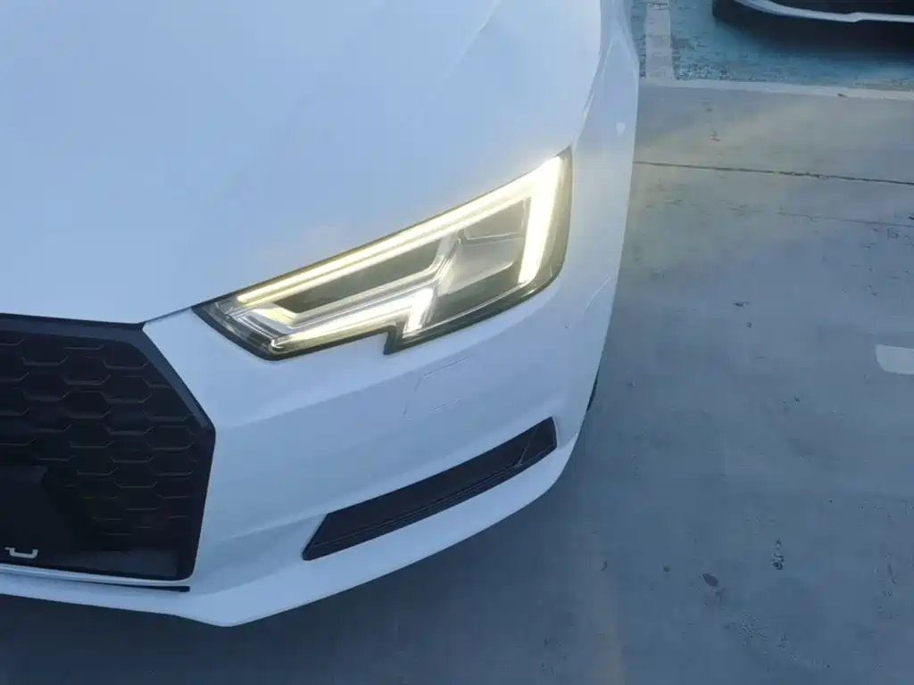 Audi A4L — миниатюра 24