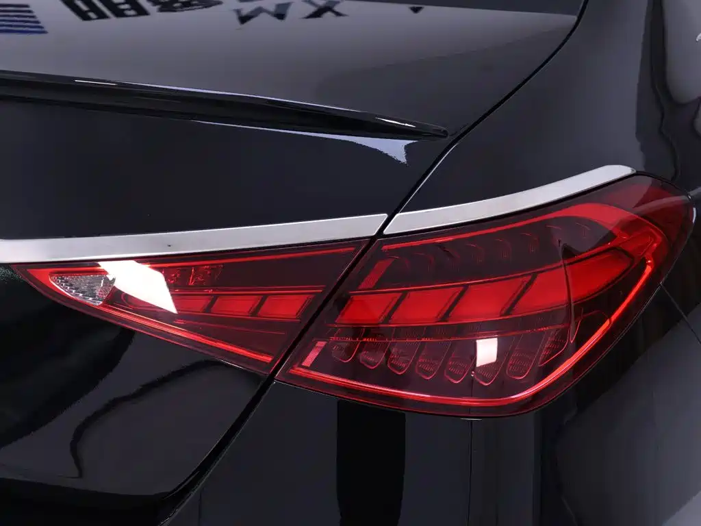 Mercedes-Benz C-Class — миниатюра 9