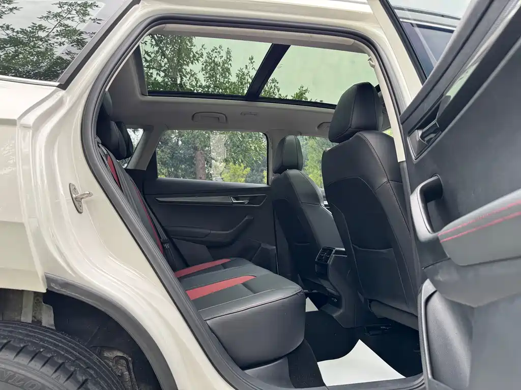 Skoda Karoq — миниатюра 24