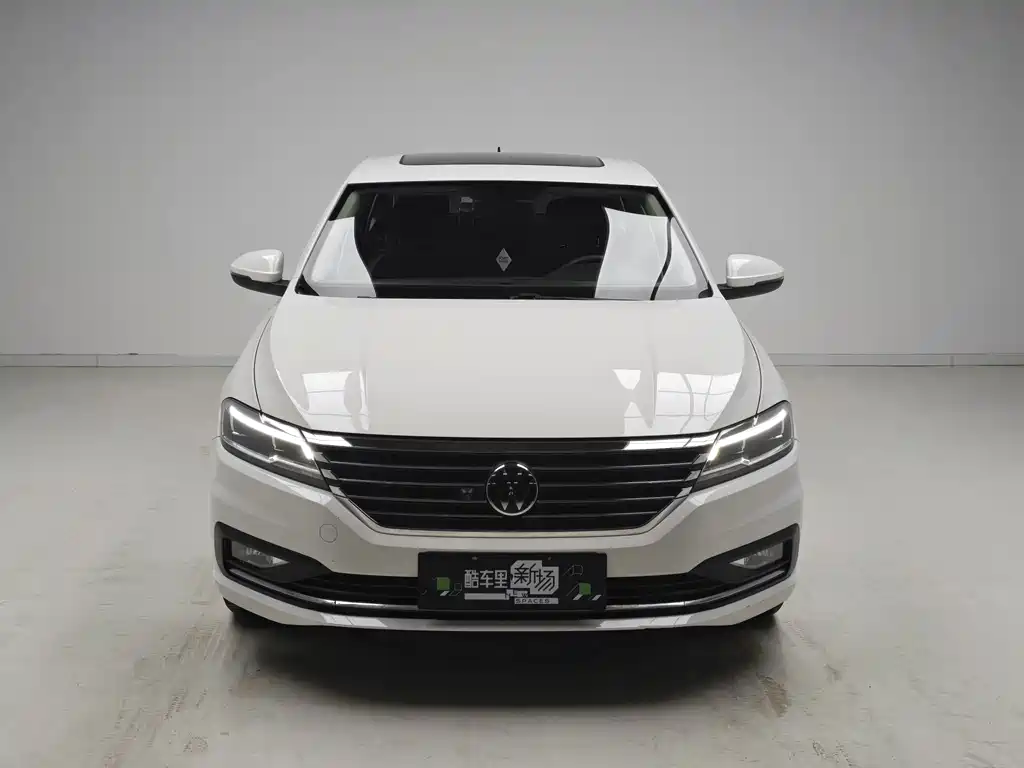 Volkswagen Lavida — миниатюра 2
