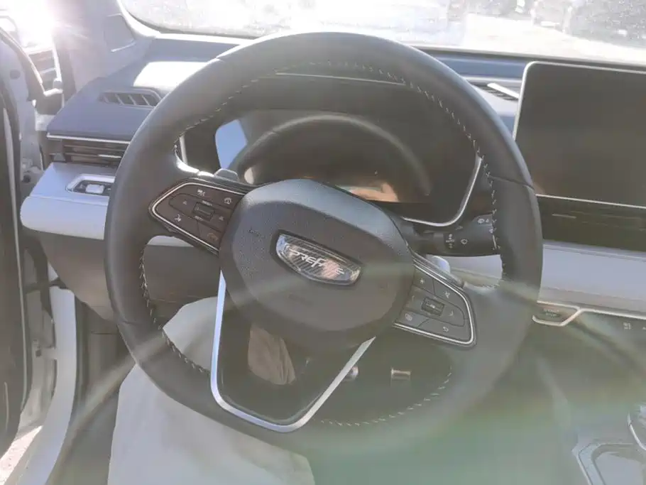 Geely Xingrui — миниатюра 15