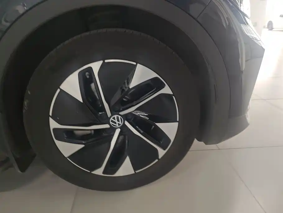Volkswagen ID.4 Crozz — миниатюра 6