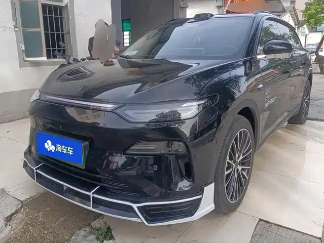 Leapmotor C11