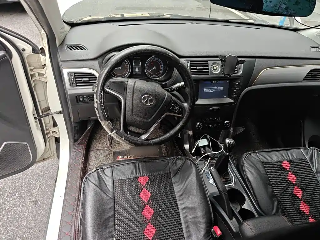 BAIC Senova X55 — миниатюра 6