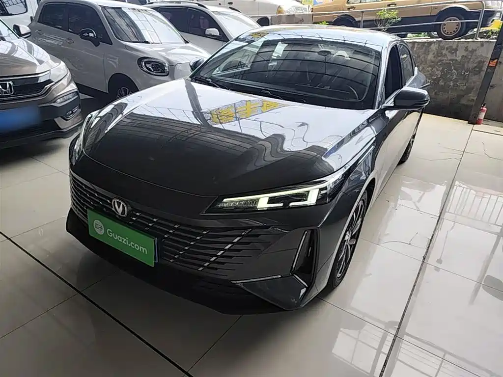 Купить Changan Eado