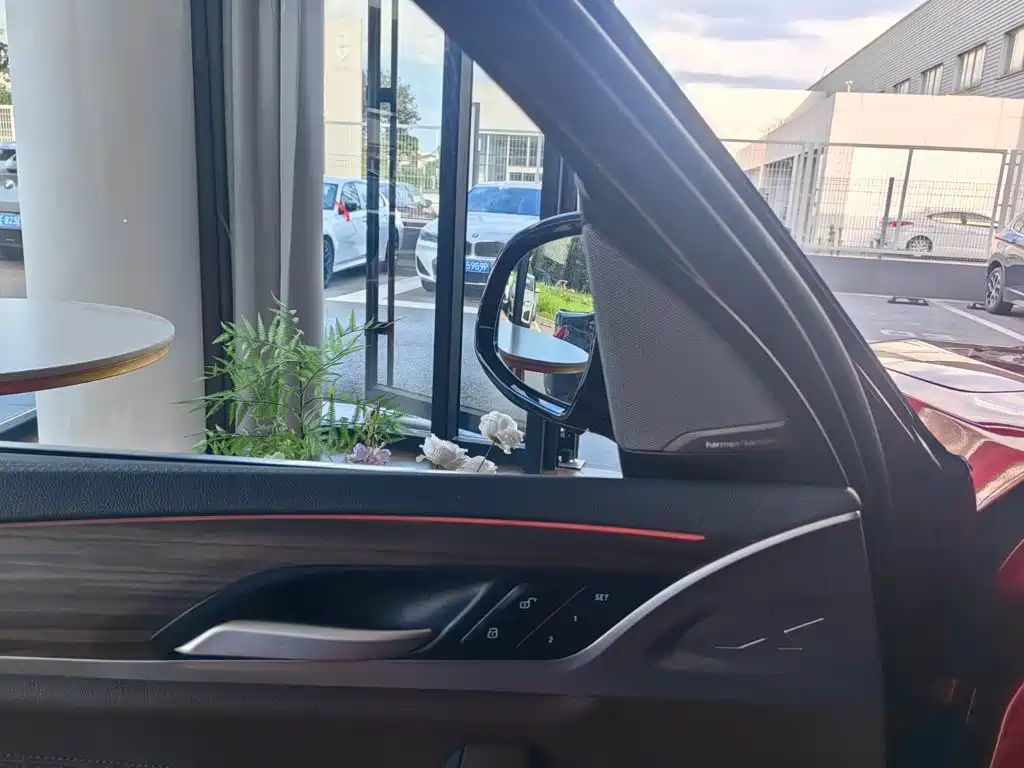 BMW X3 — миниатюра 14