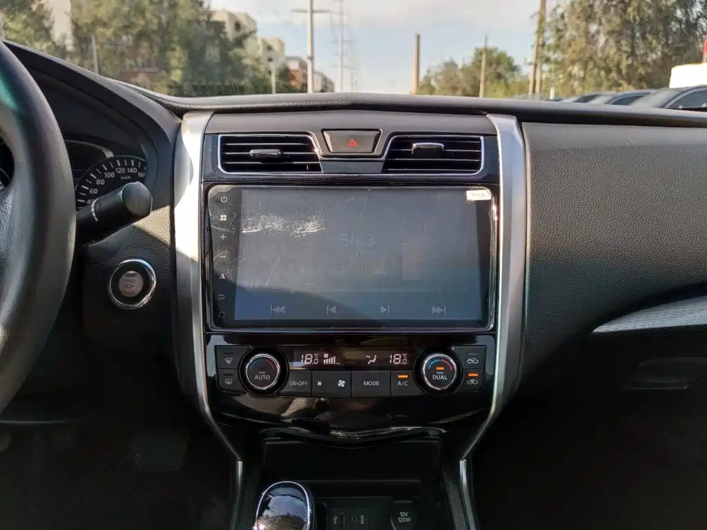 Nissan Teana — миниатюра 13