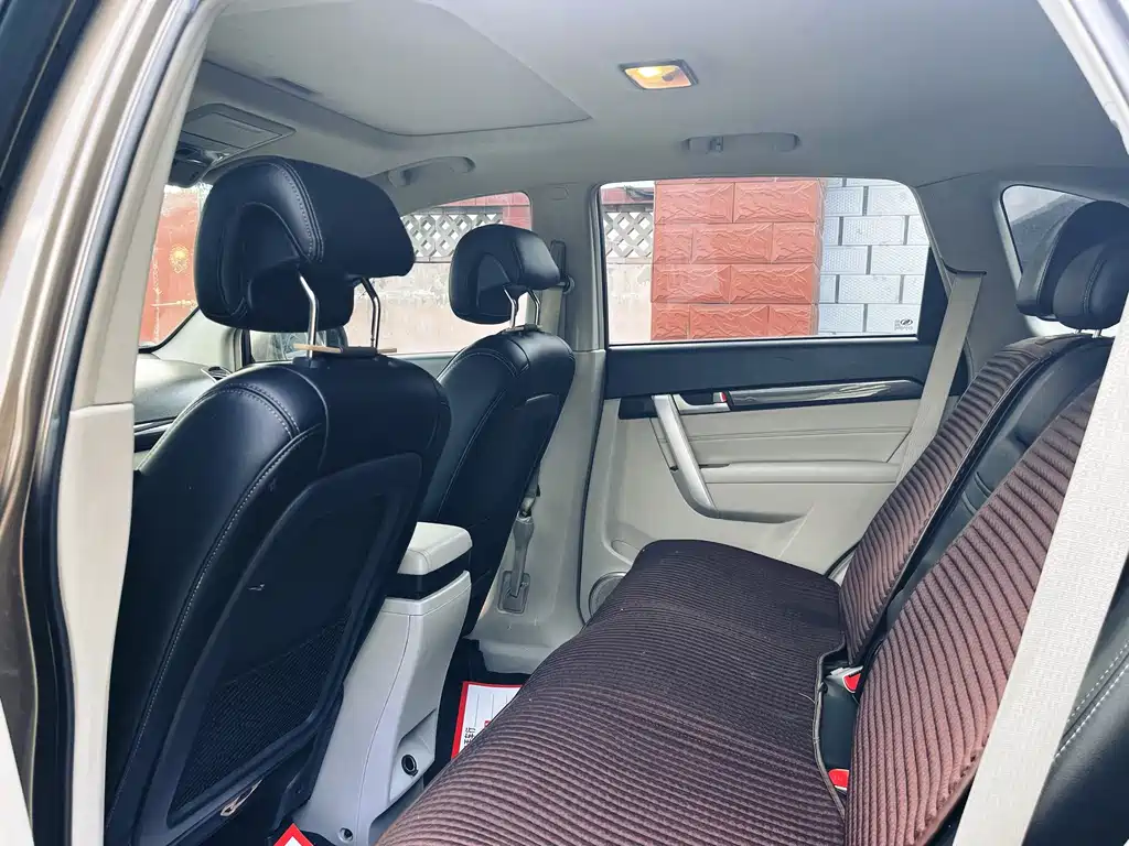 Chevrolet Captiva — миниатюра 9