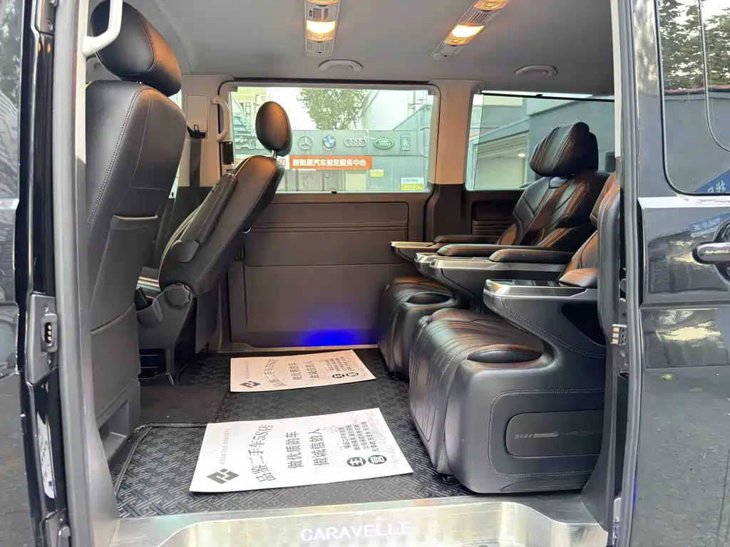 Volkswagen Caravelle — миниатюра 10