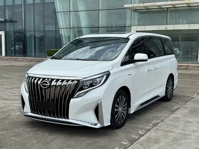 GAC TRUMPCHI M8 2021