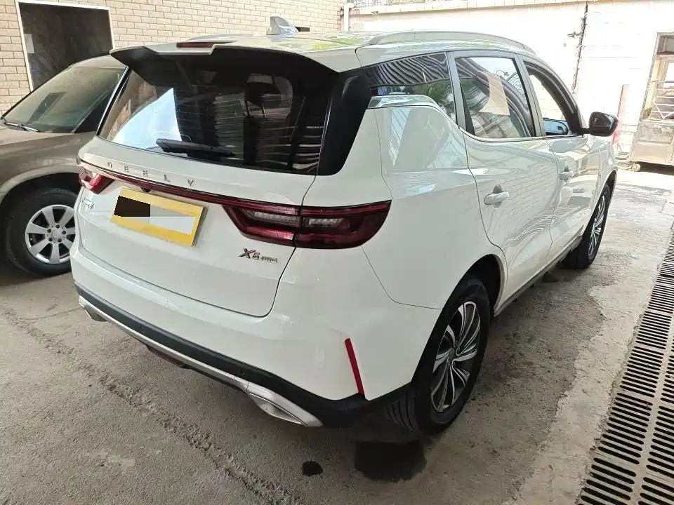 Geely Vision X6 — миниатюра 3
