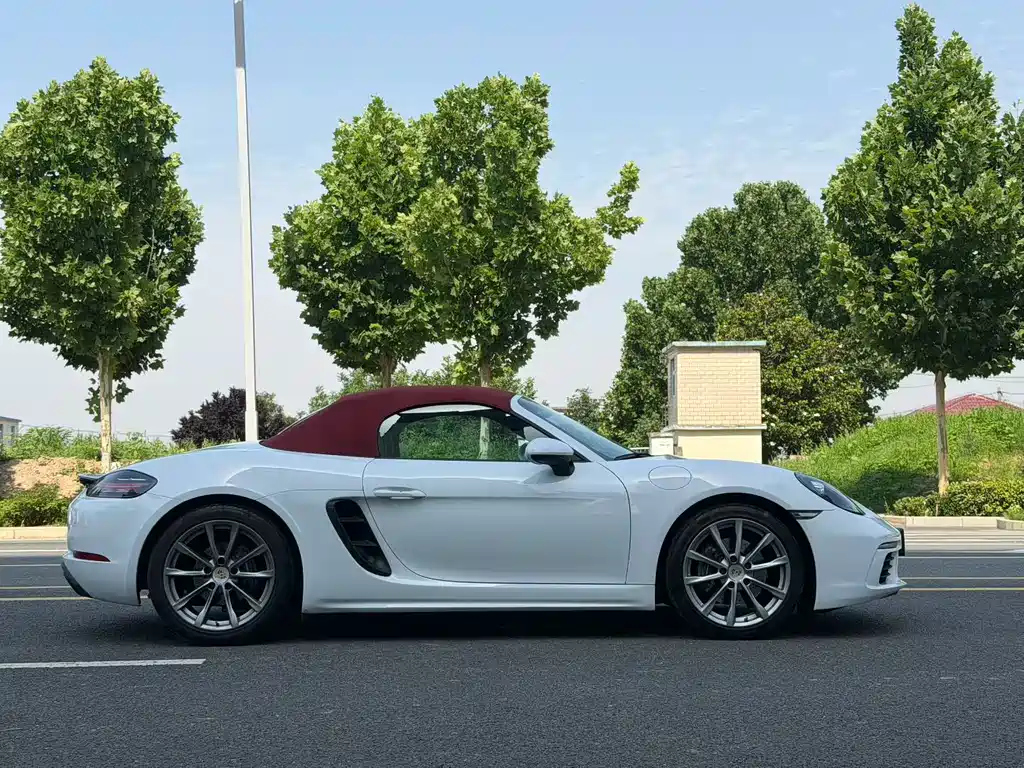 Porsche 718 2018 Boxster 2.0T