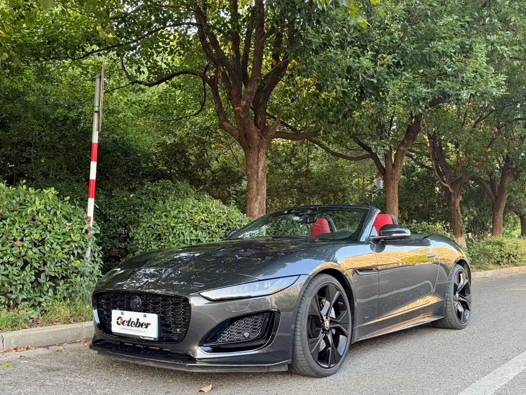 Jaguar F-TYPE