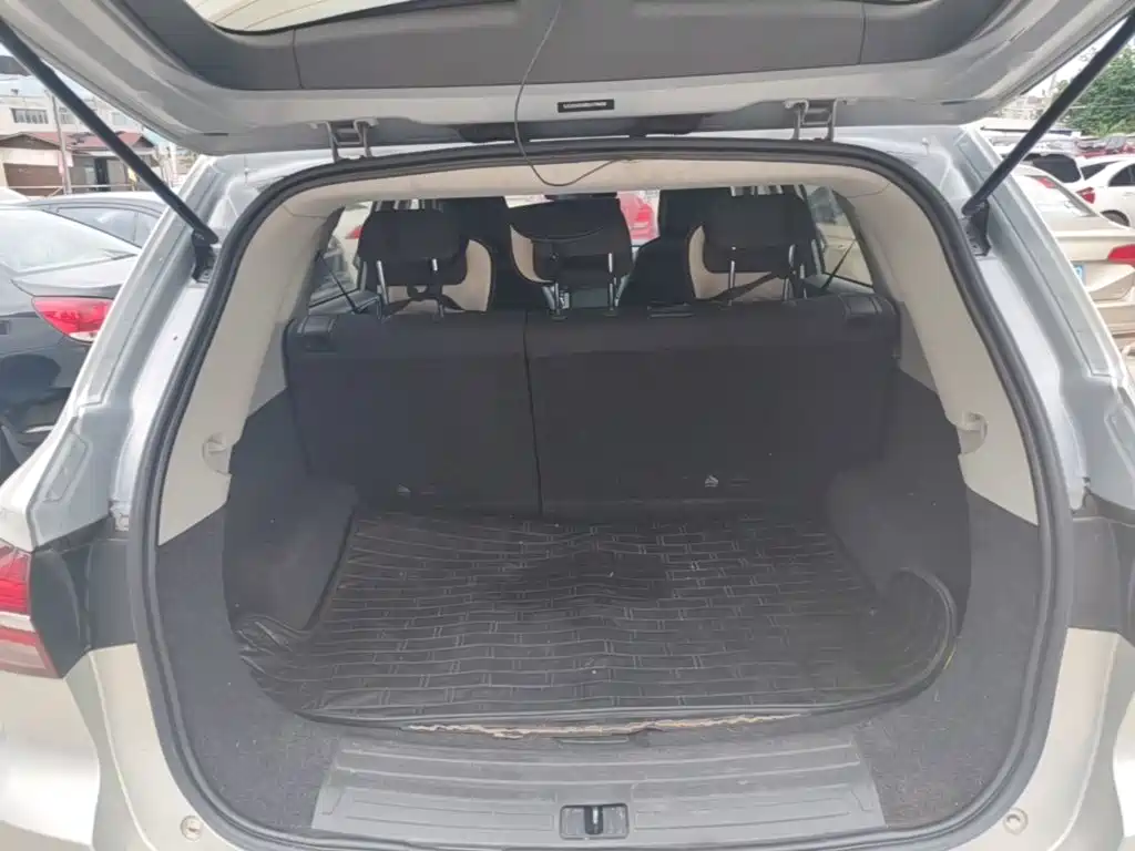 Roewe RX5 — миниатюра 19