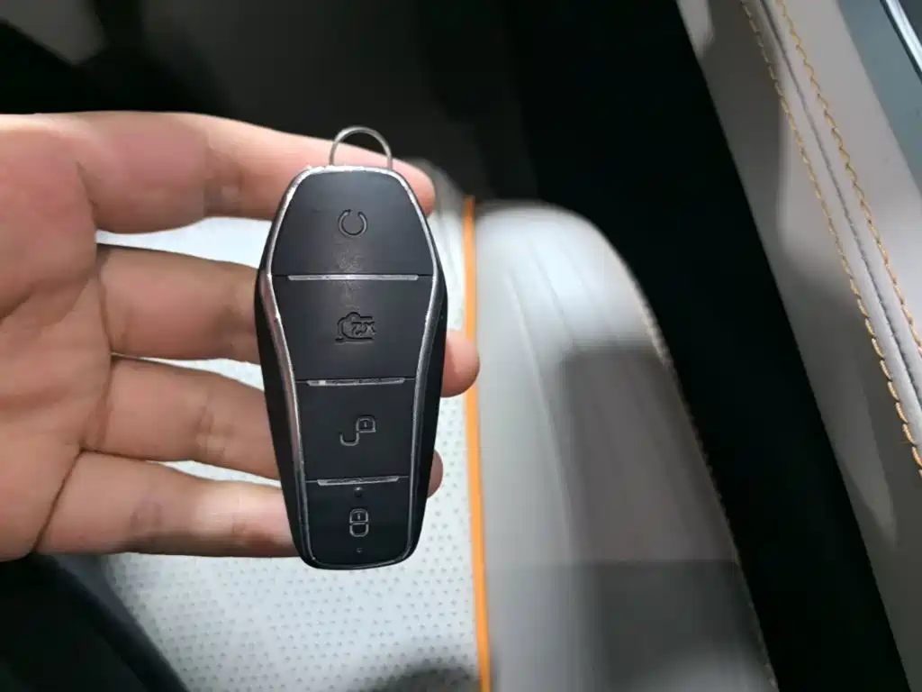 BYD Yuan Plus — миниатюра 9
