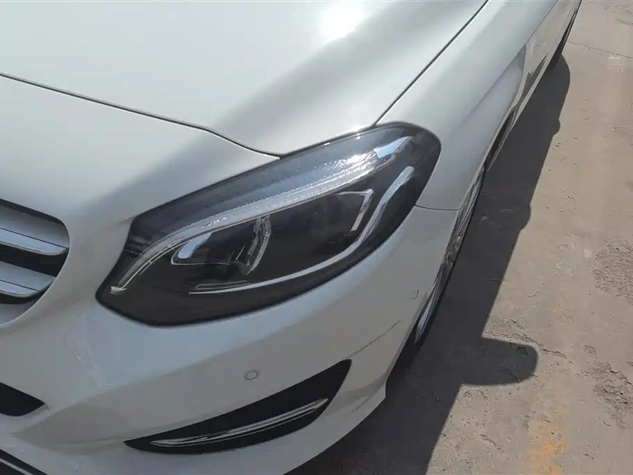 Mercedes-Benz B-Class B 2015 B 200 Fashion