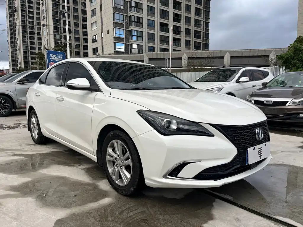 Changan Eado — миниатюра 3