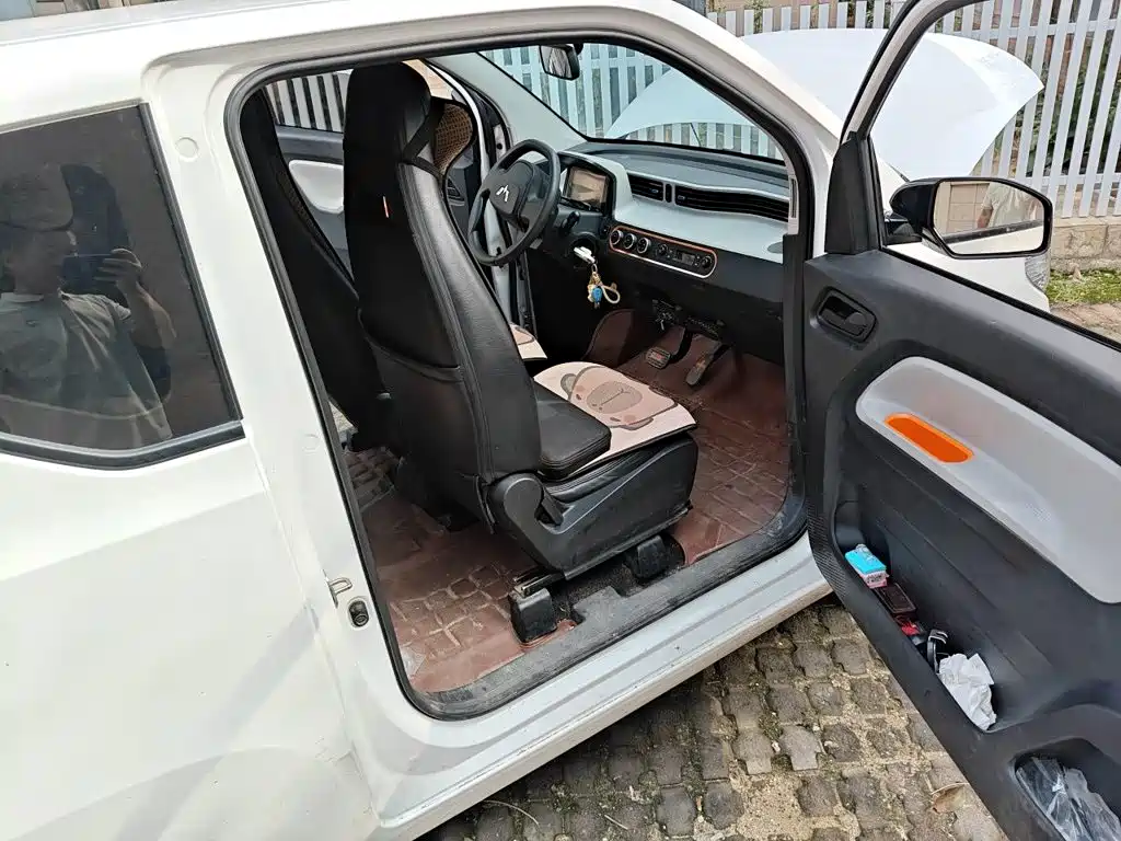 Wuling MINIEV — миниатюра 18