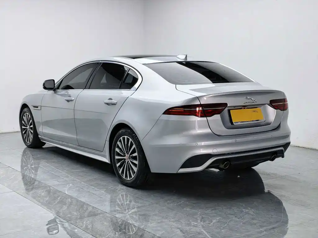 Jaguar XEL — миниатюра 4