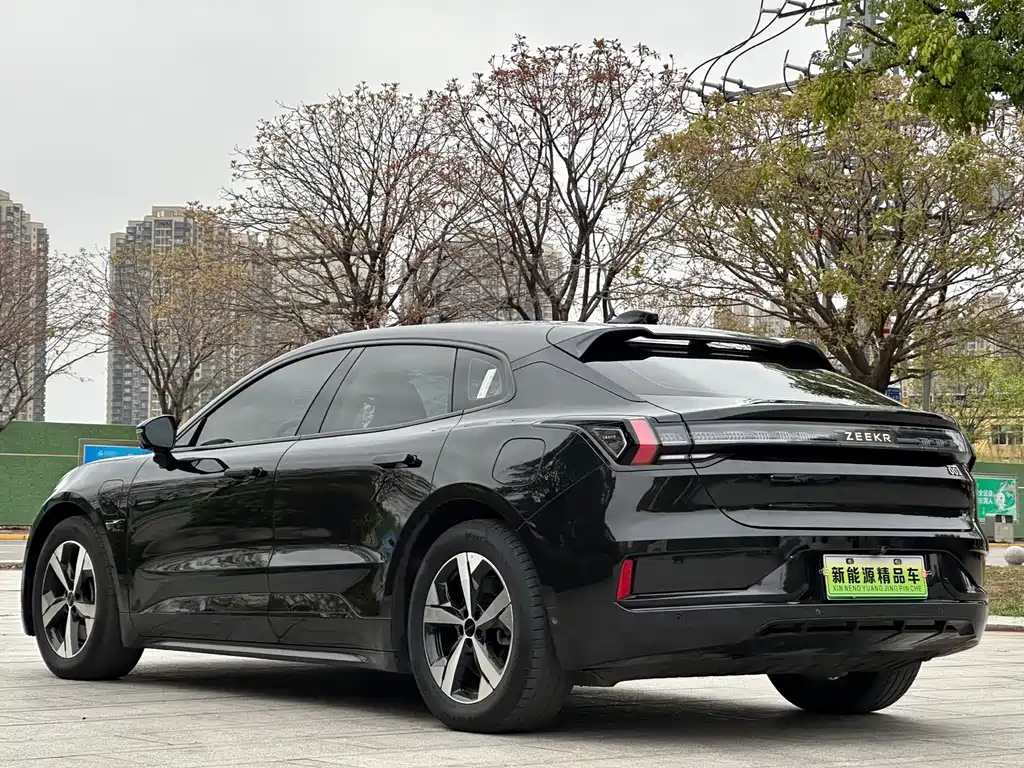 ZEEKR EXTREME KRYPTON 001