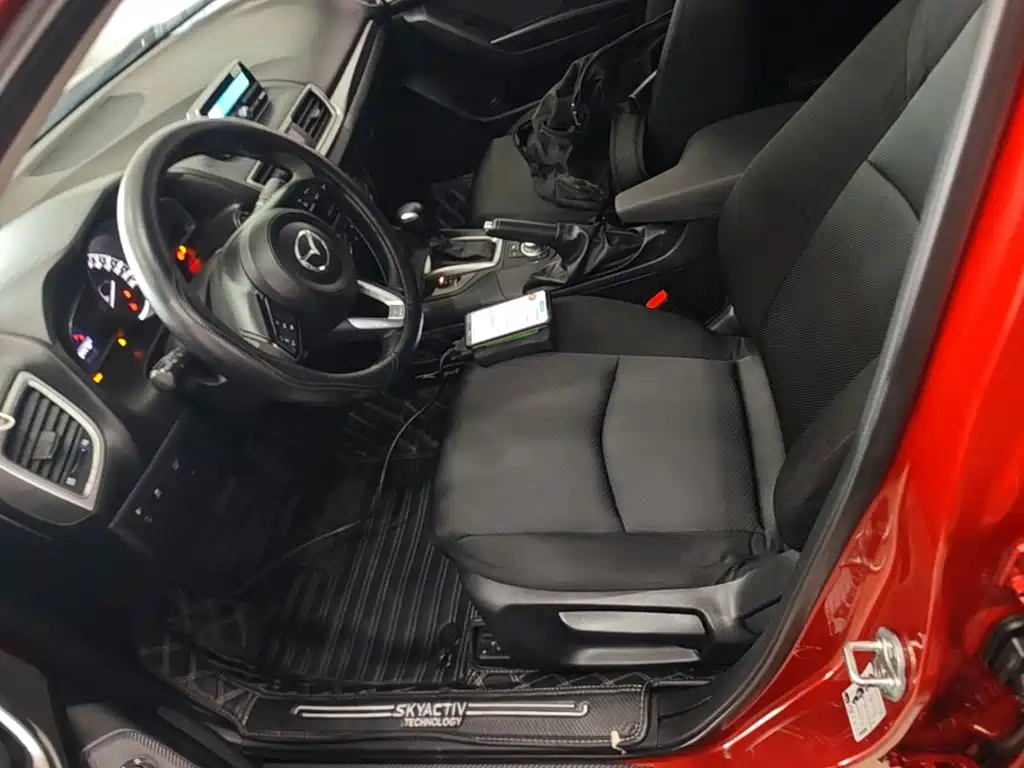 Mazda 3 Axela — миниатюра 15