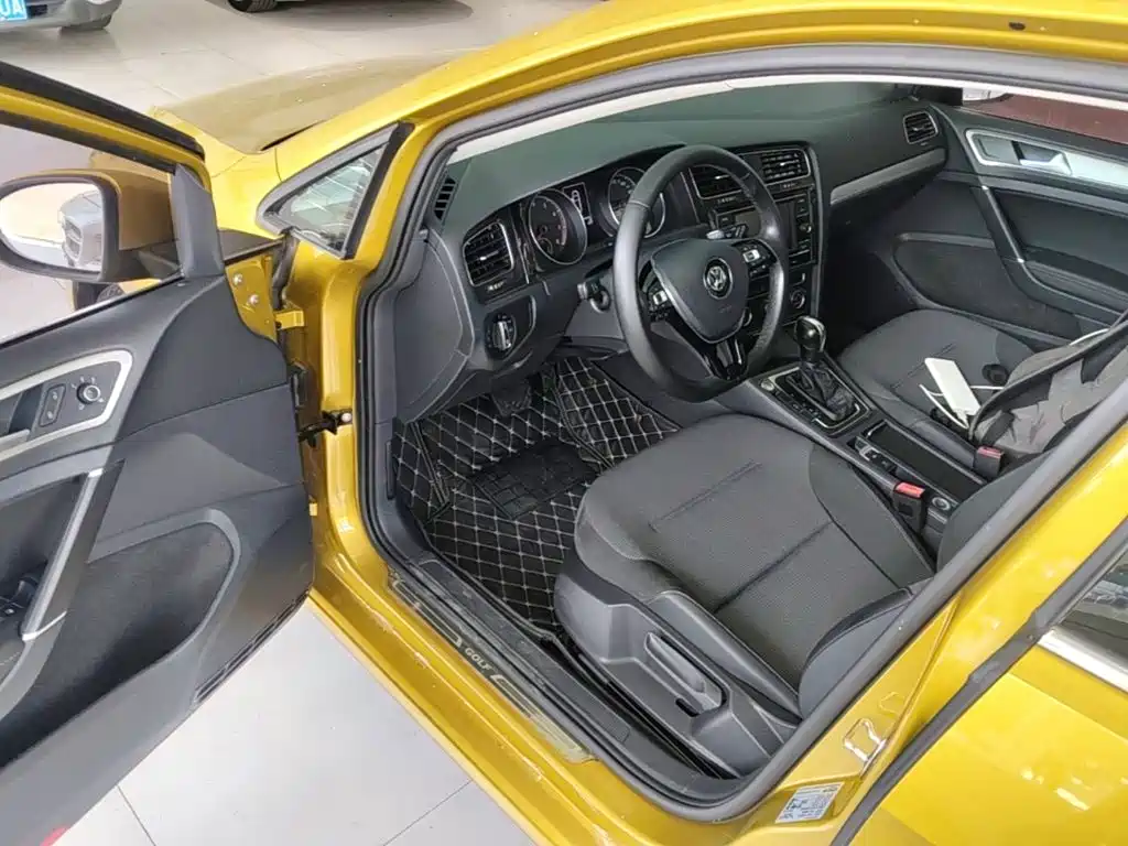 Volkswagen Golf — миниатюра 16