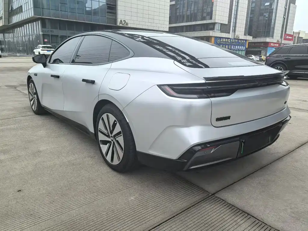 GEELY GALAXY GALAXY E8