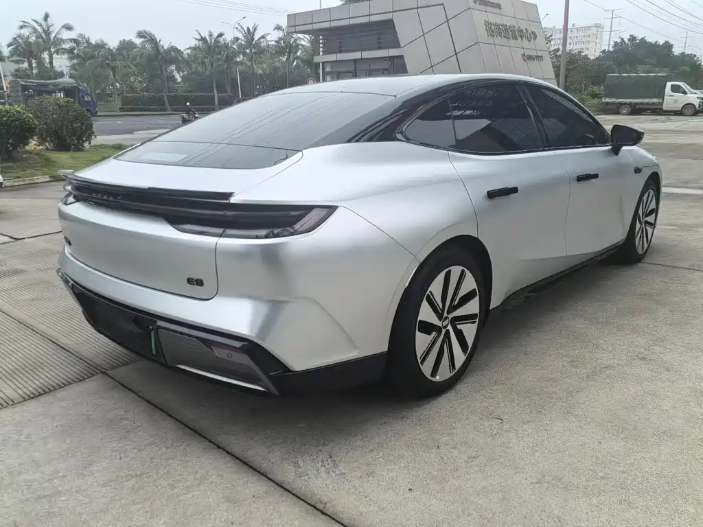 GEELY GALAXY GALAXY E8