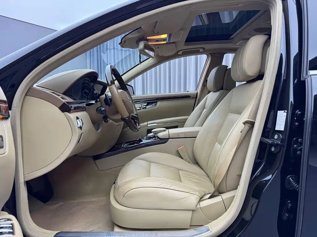 Mercedes-Benz S-Class — миниатюра 9