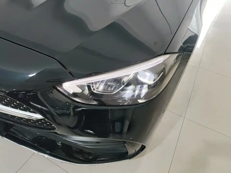 Mercedes-Benz C-Class — миниатюра 9