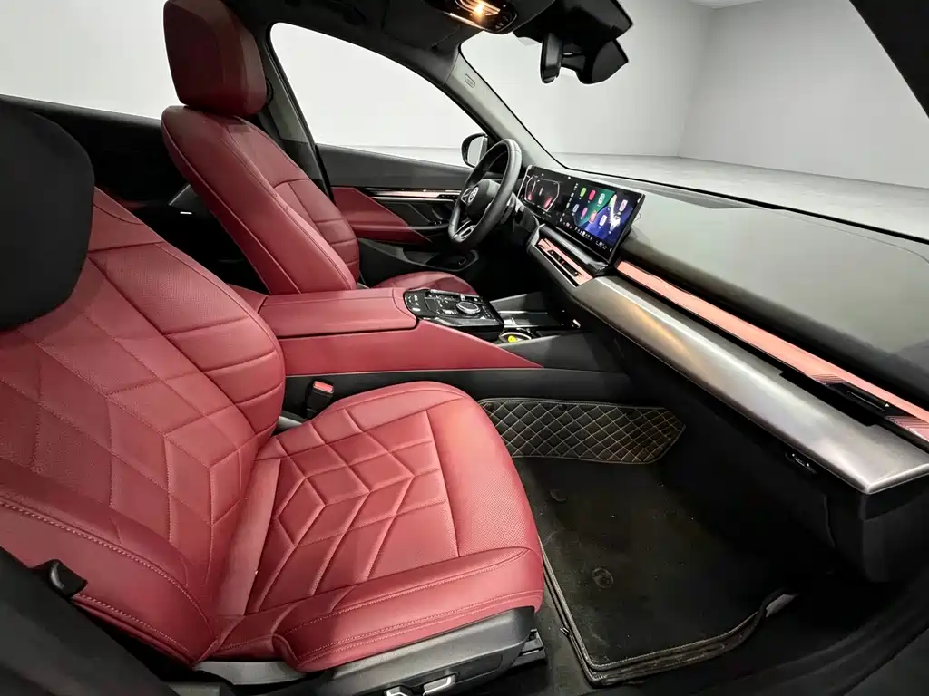 BMW 5 Series — миниатюра 5