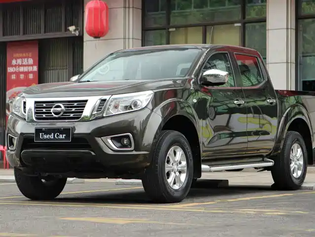 NISSAN NAVARRA