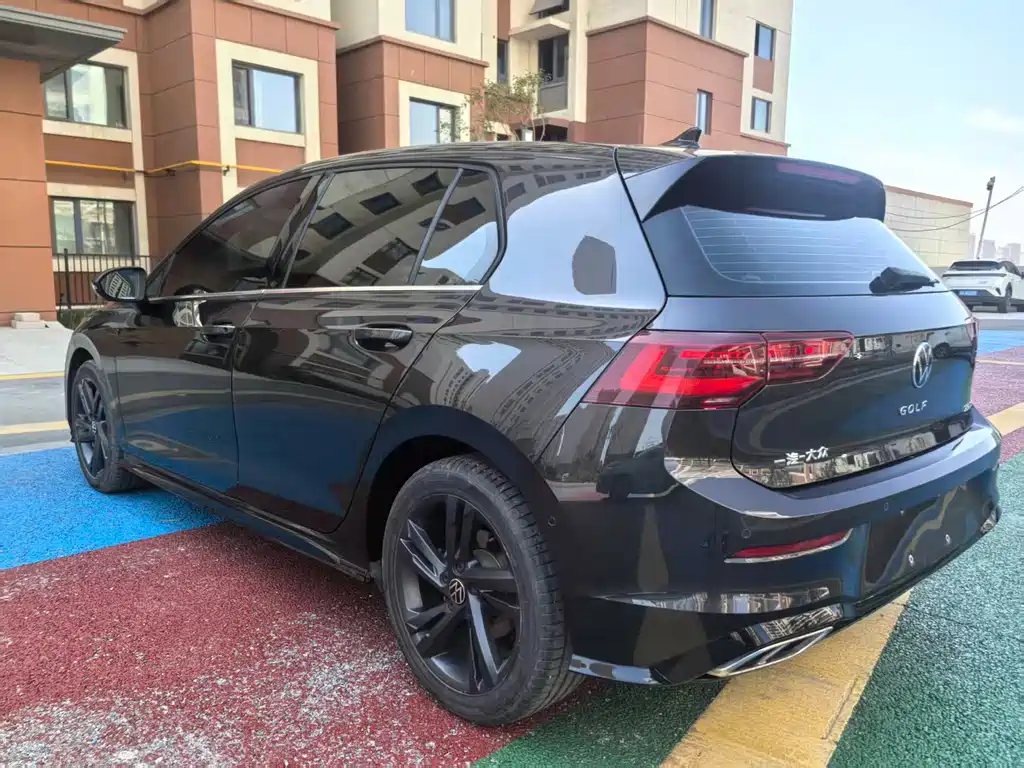 Volkswagen Golf — миниатюра 6
