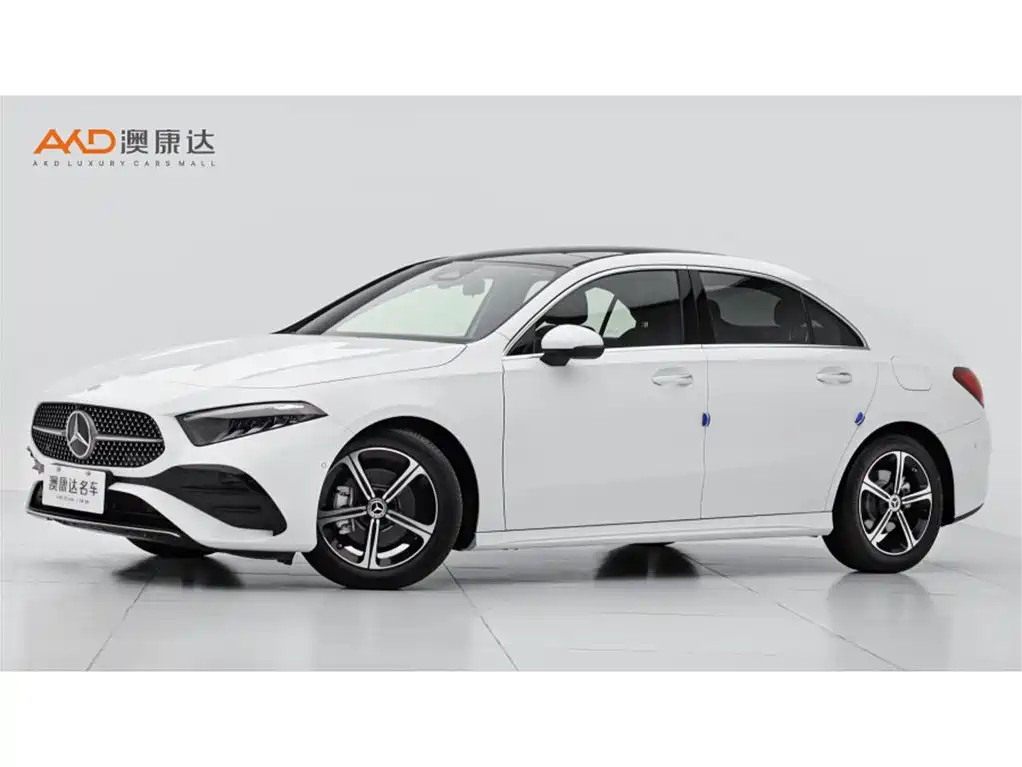 奔驰A200L/1.3T/24款/改款时尚型 2024