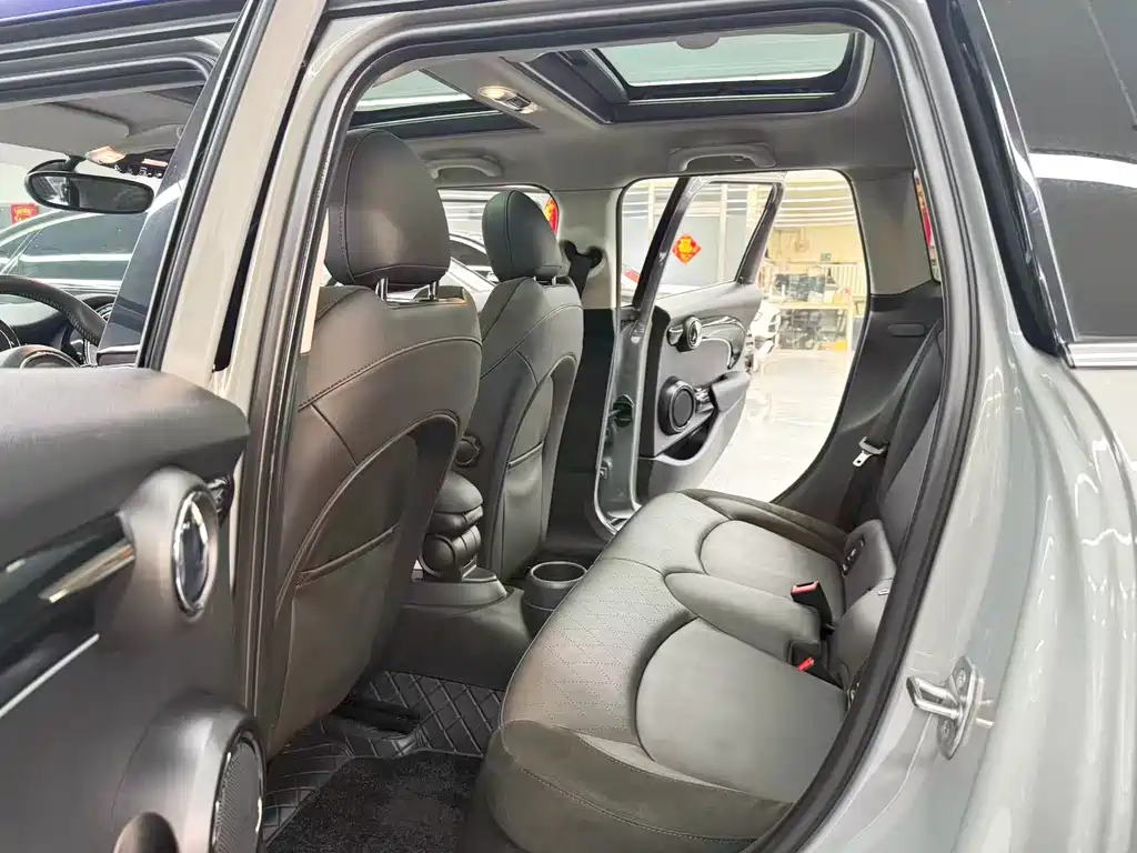MINI Mini — миниатюра 8