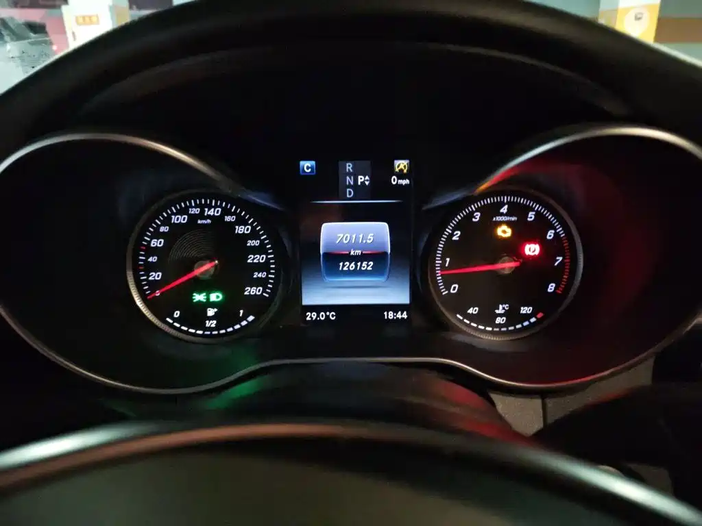 Mercedes-Benz C-Class — миниатюра 12
