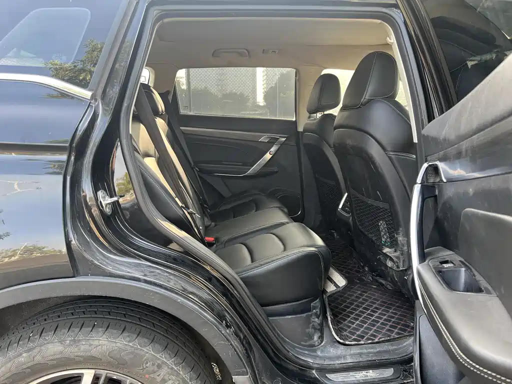 GEELY AUTOMOBILE BOYUE