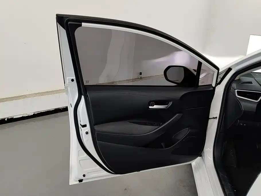 Toyota Corolla — миниатюра 7