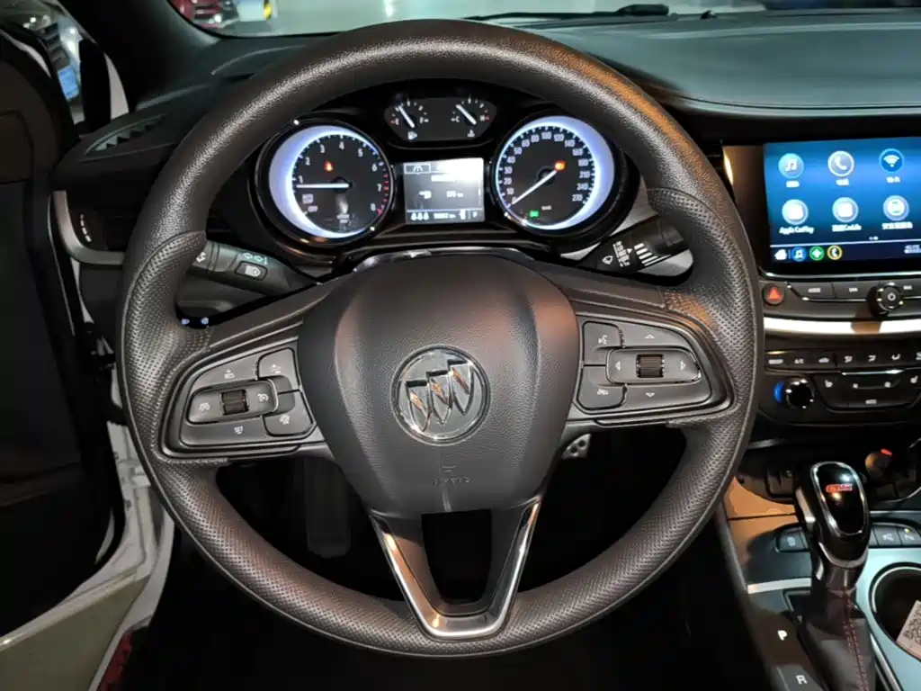 Buick Verano — миниатюра 11
