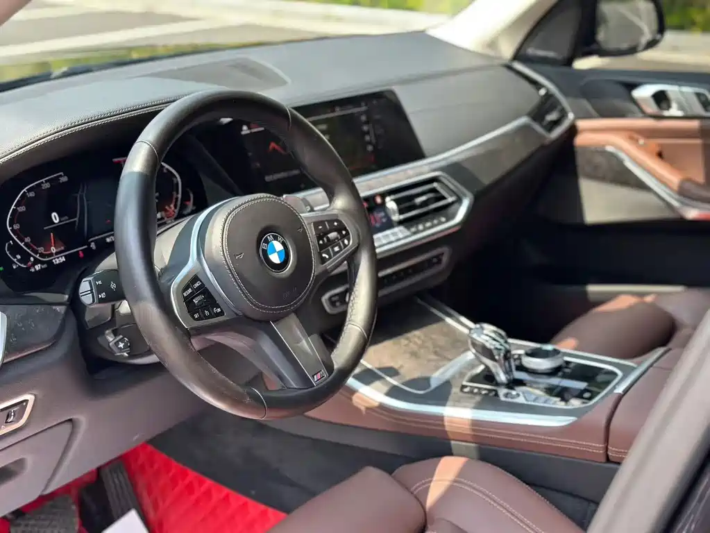 BMW X5 2020 xDrive40i M Sport