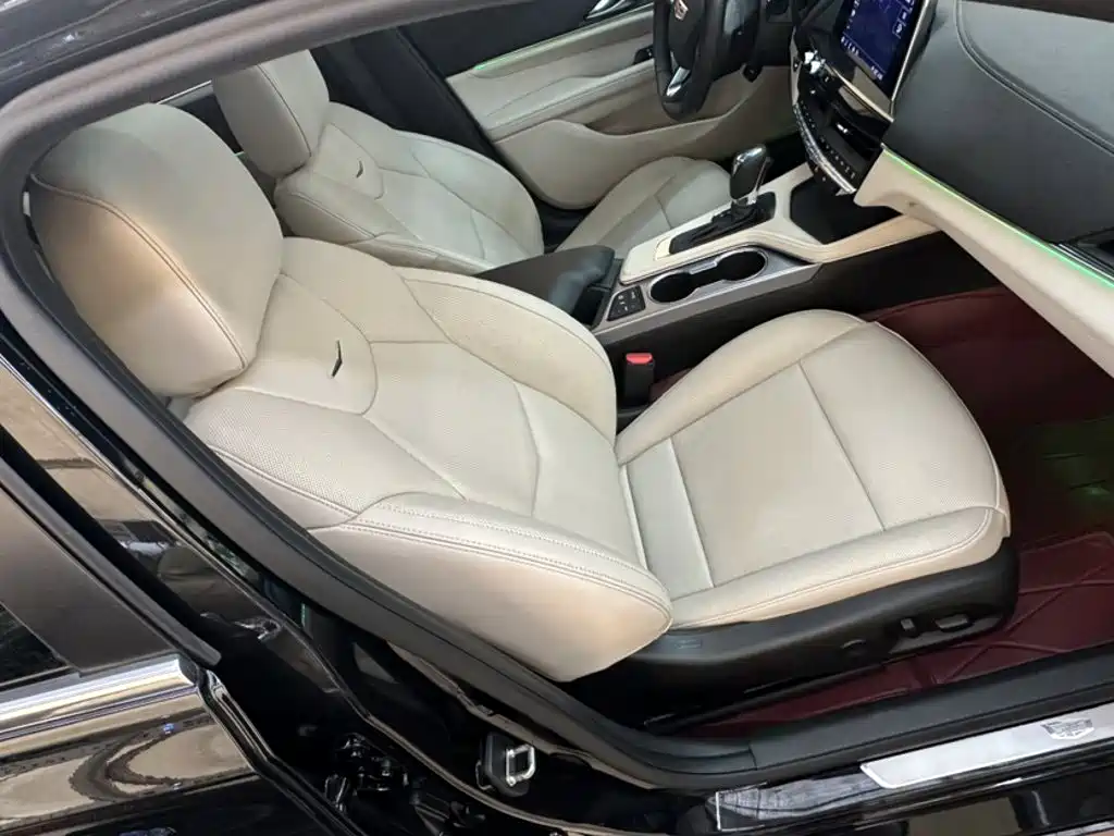 Cadillac CT4 — миниатюра 7
